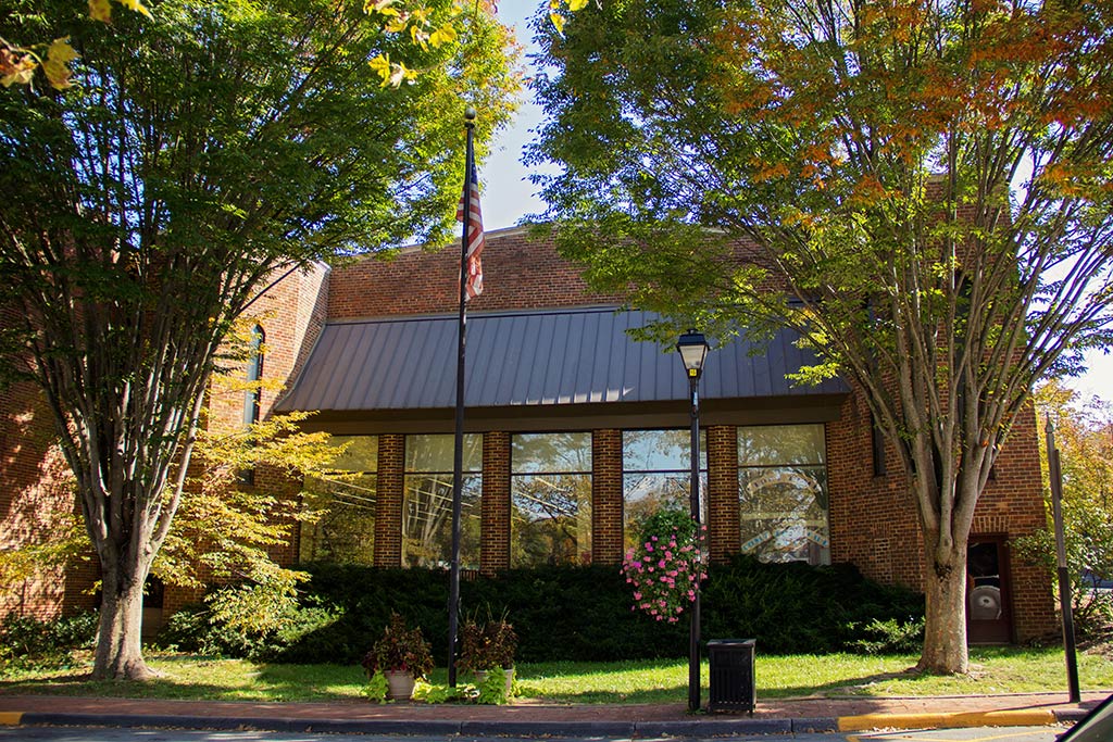 Rockbridge Regional Library - Lexington