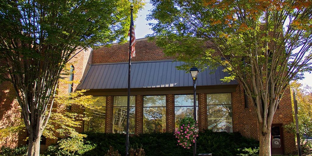 Rockbridge Regional Library - Lexington